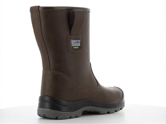 Botte de sécurité ALASKA S3 en cuir marron avec doublure chaude, semelle antidérapante et isolation contre le froid, idéale pour le BTP.