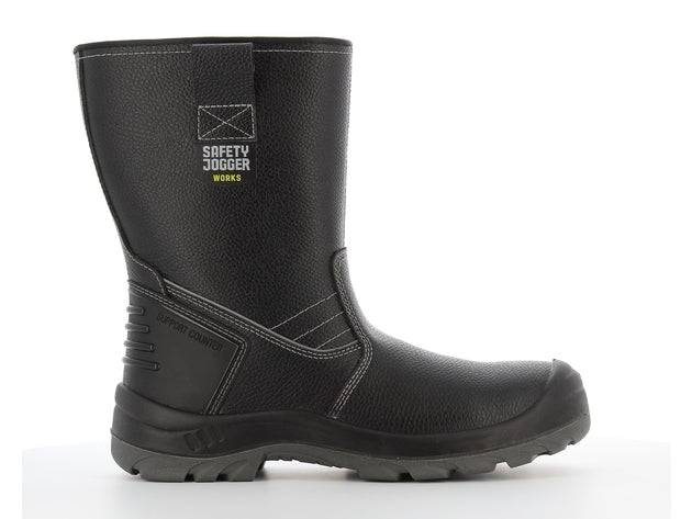 Botte de sécurité BESTBOOT S3 en cuir noir avec talon nervuré et semelle antidérapante, conçue pour les environnements industriels exigeants.
