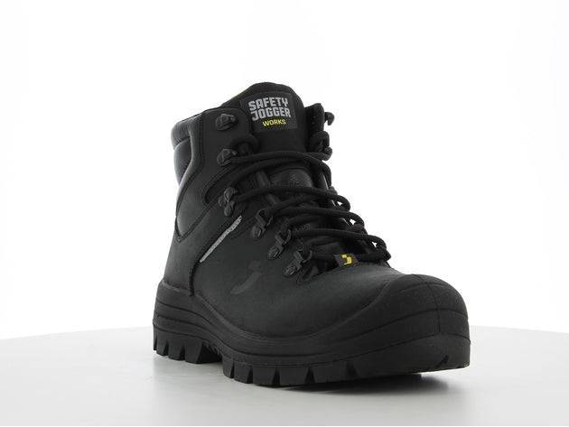 Chaussures de sécurité VESUVIO S3 MID en cuir noir, vue avant mettant en valeur les lacets robustes et le design ergonomique pour le travail.