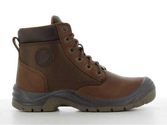 Chaussures de sécurité DAKAR S3 marron avec tige résistante à l'eau, semelle antidérapante et design robuste pour environnements exigeants.